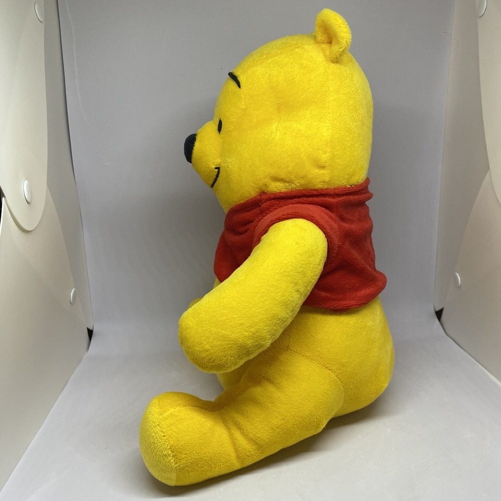 Winnie The Pooh Disney Pooh Bear‎ 12" Plush Toy Just Play - Picture 2 of 4